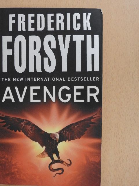 Frederick Forsyth - Avenger [antikvár]