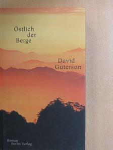 David Guterson - Östlich der Berge [antikvár]
