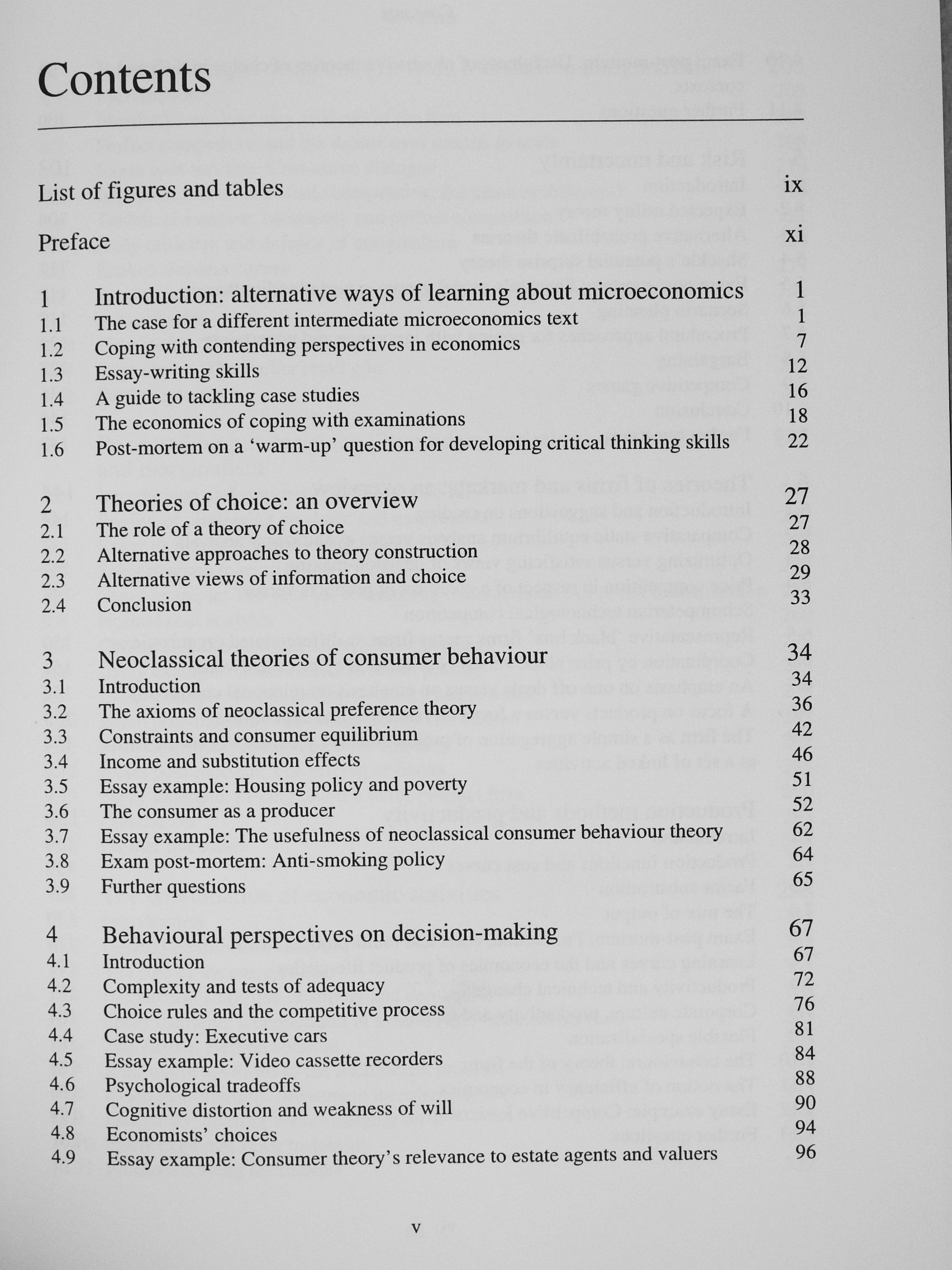 Peter E. Earl - Microeconomics for Business and Marketing [antikvár]