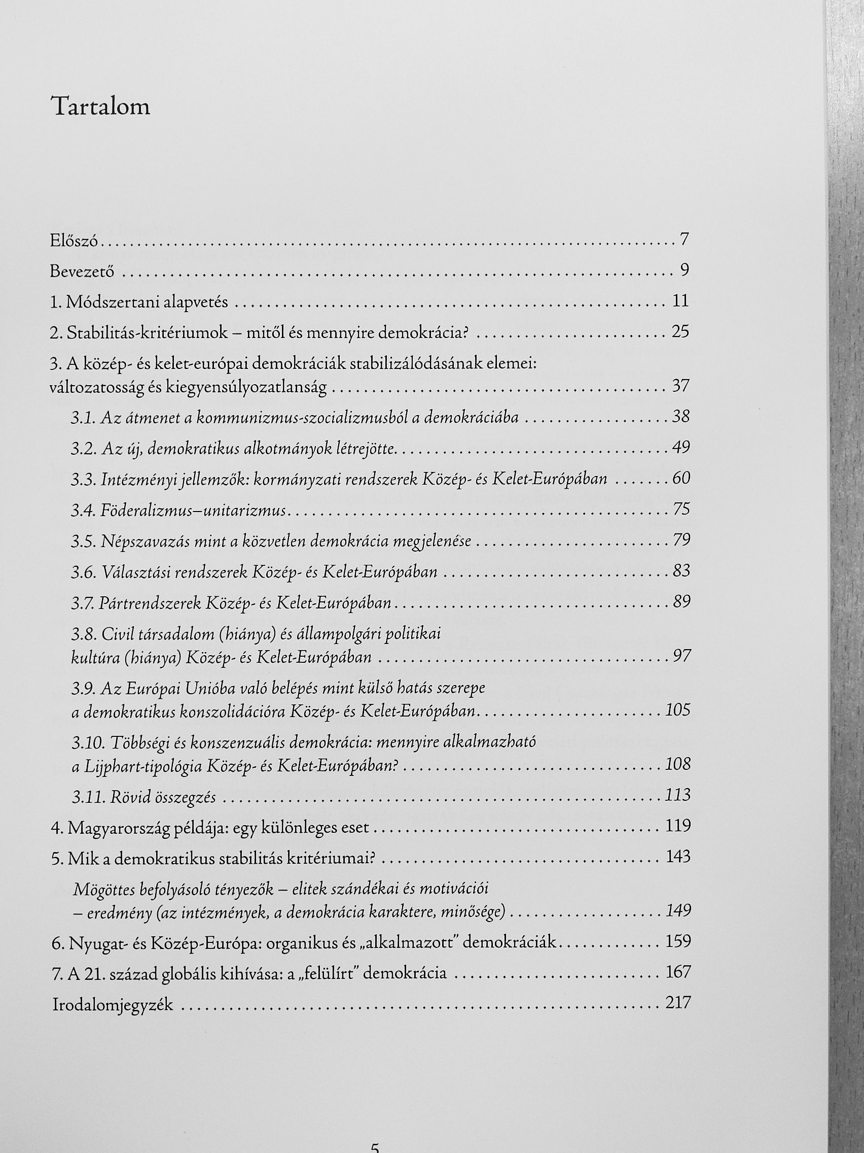 Fricz Tamás - A "felülírt" demokrácia [antikvár]