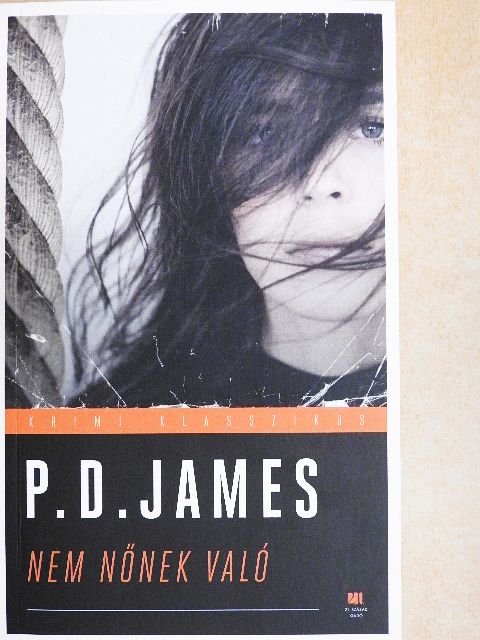 P. D. James - Nem nőnek való [antikvár]