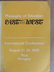 John White - Philosophy of Education between East and West - Bridge or Gulf [antikvár]