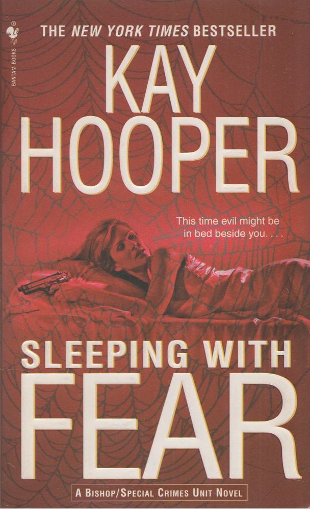 Kay Hooper - Sleeping with Fear [antikvár]