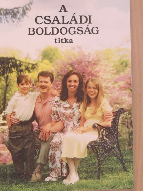 A családi boldogság titka [antikvár]