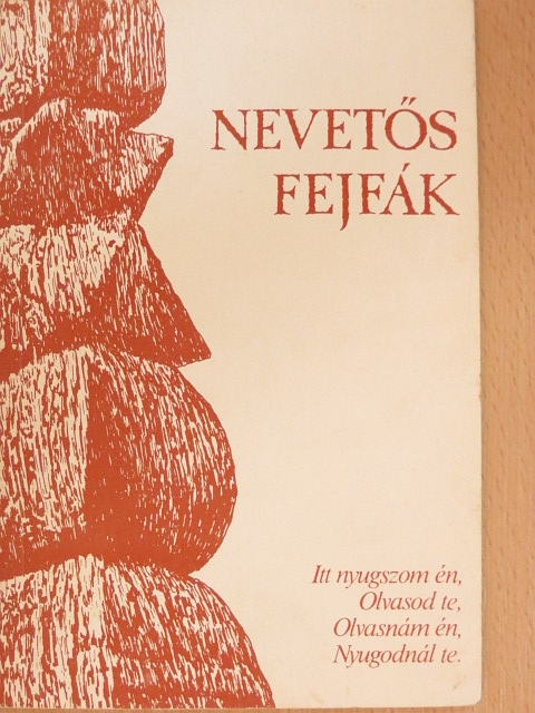 Nevetős Fejfák [antikvár]