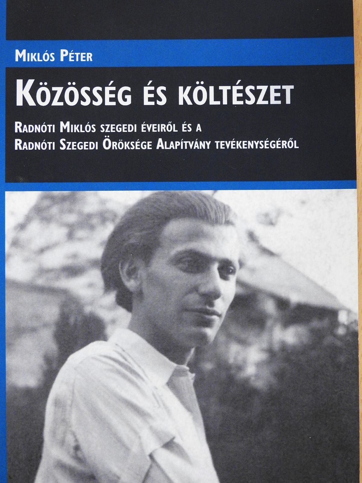 Miklós Péter - Közösség és költészet (dedikált példány) [antikvár]