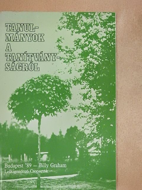 Charles Riggs - Tanulmányok a tanítványságról [antikvár]
