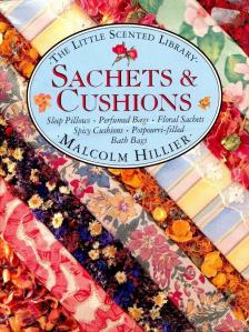 HILLIER, MALCOLM - Sachets & Cushions [antikvár]