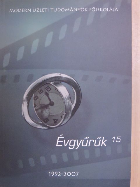 Évgyűrűk 15 [antikvár]