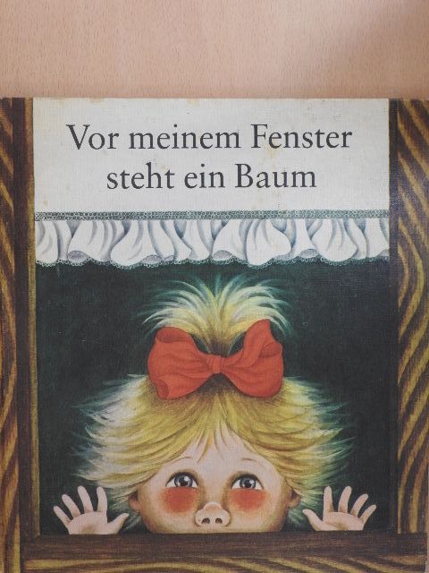 Vor meinem Fenster steht ein Baum [antikvár]