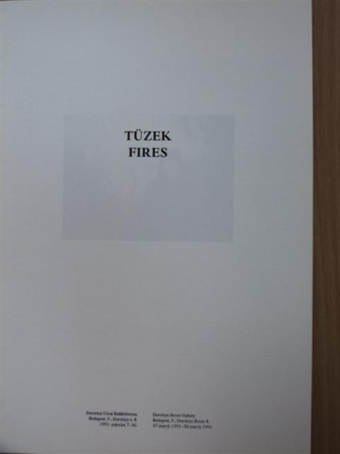 Tüzek [antikvár]