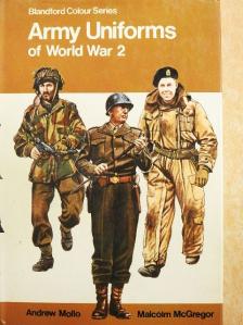 Andrew Mollo - Army Uniforms of World War 2 [antikvár]
