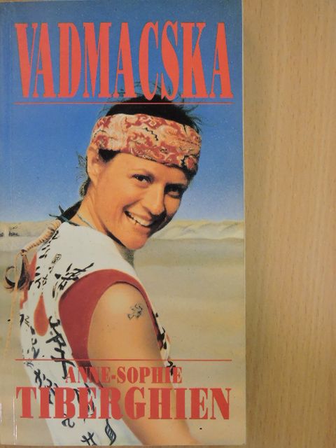 Anne-Sophie Tiberghien - Vadmacska [antikvár]
