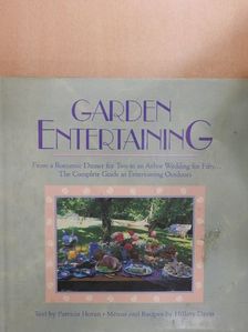 Hillary Davis - Garden Entertaining [antikvár]