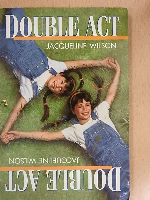 Jacqueline Wilson - Double Act [antikvár]