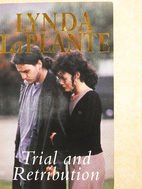 Lynda La Plante - Trial & Retribution [antikvár]