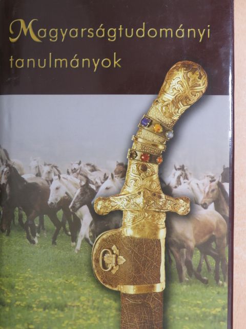 Aradi Éva - Magyarságtudományi tanulmányok [antikvár]