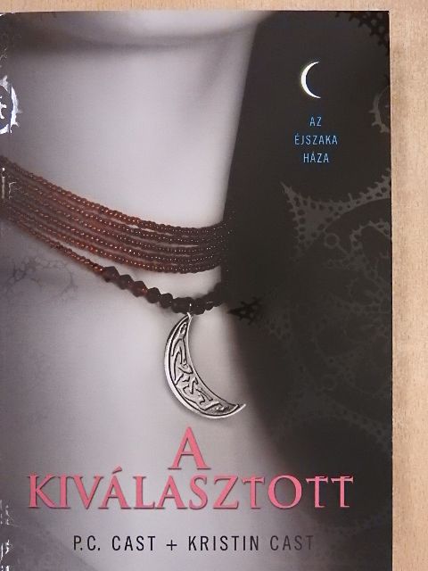 Kristin Cast - A kiválasztott [antikvár]