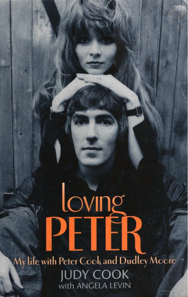 Judy Cook, Angela Levin - Loving Peter [antikvár]