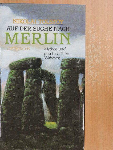 Nikolai Tolstoy - Auf der Suche nach Merlin [antikvár]