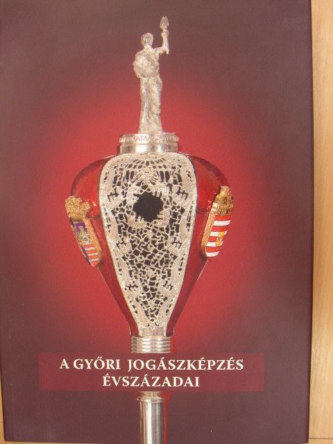 Biczó Zalán - A győri jogászképzés évszázadai [antikvár]
