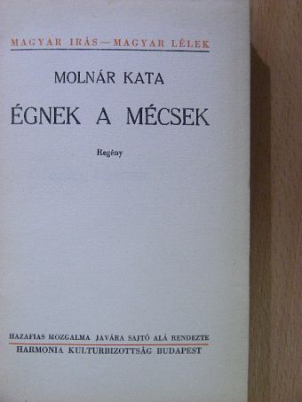 Molnár Kata - Égnek a mécsek [antikvár]