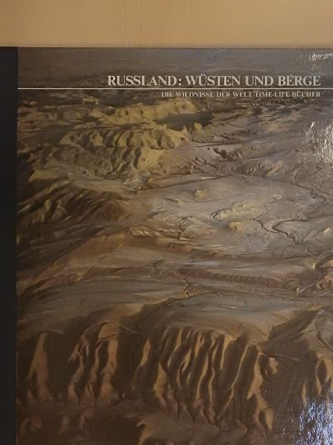 George St. George - Russland: Wüsten und Berge [antikvár]