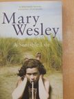 Mary Wesley - A Sensible Life [antikvár]