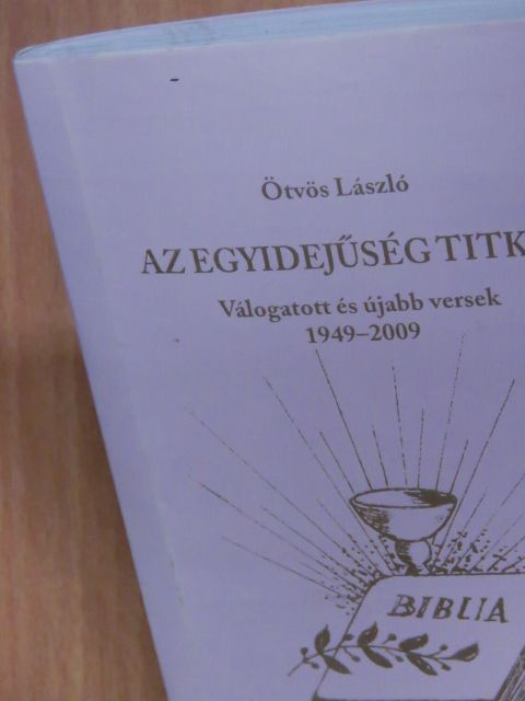 Ötvös László - Az egyidejűség titkai [antikvár]