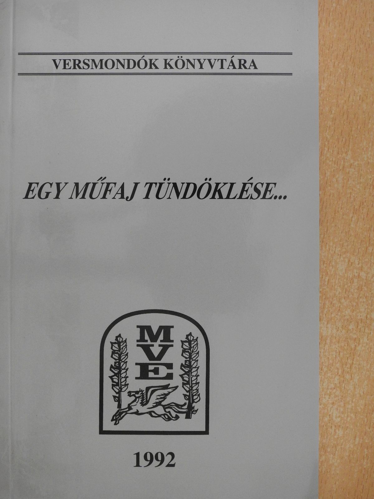 Böhm Edit - Egy műfaj tündöklése... (dedikált példány) [antikvár]
