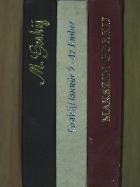 Makszim Gorkij - Január 9./Az Ember (minikönyv) (számozott)/Január 9./Az Ember (minikönyv) (számozott)/Január 9./Az Ember (minikönyv) (számozott) [antikvár]