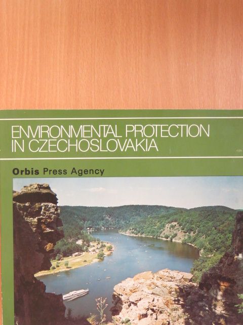 Alena Helclová - Environmental Protection in Czechoslovakia [antikvár]