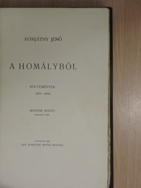 Komjáthy Jenő - A homályból [antikvár]