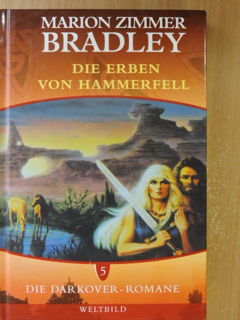 Marion Zimmer Bradley - Die Erben von Hammerfell [antikvár]