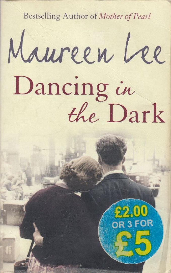 Maureen Lee - Dancing in the Dark [antikvár]
