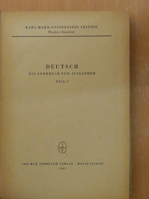 Carmen Jungnik - Deutsch - Ein Lehrbuch Für Ausländer I. [antikvár]