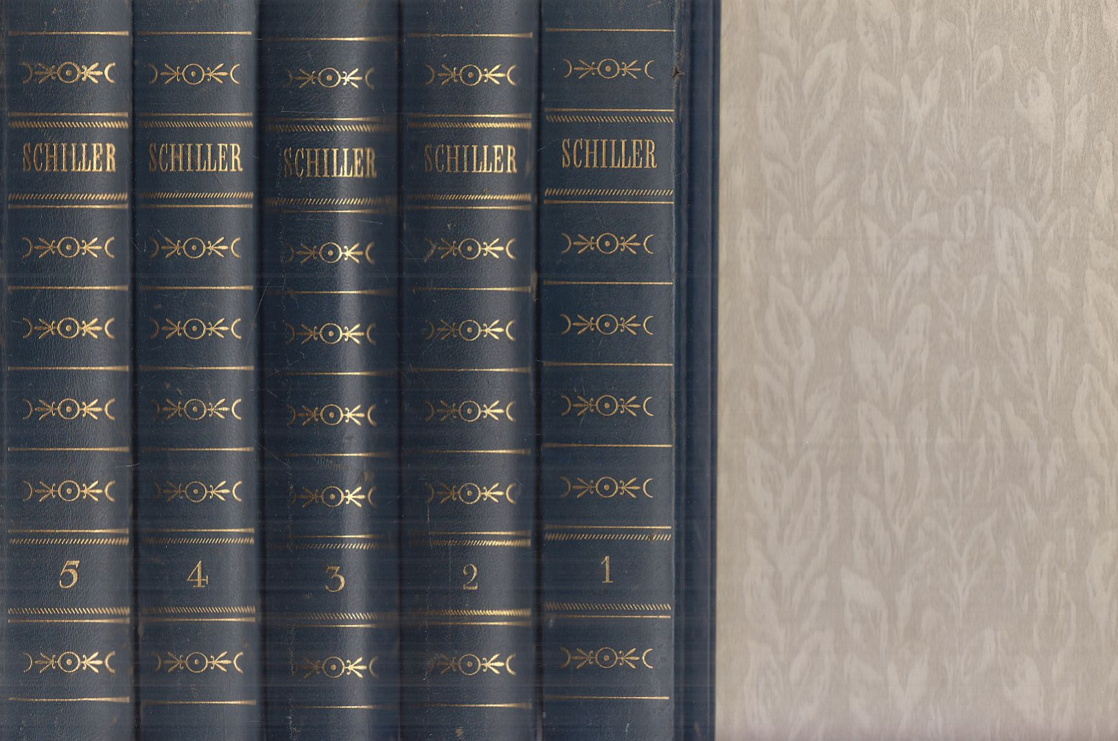 Friedrich Schiller - Gesammelte Werke in fünf Bänden I-V. [antikvár]