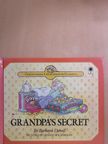 Barbara Davoll - Grandpa's Secret [antikvár]