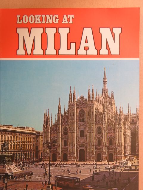 Giovanna Magi - Looking at Milan [antikvár]