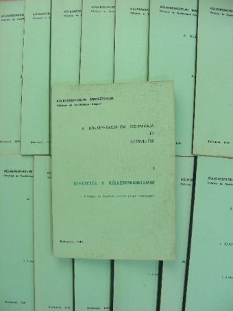 Dériné dr. Törzsök Éva - A külkereskedelem technikája és szervezése I-XIV. [antikvár]