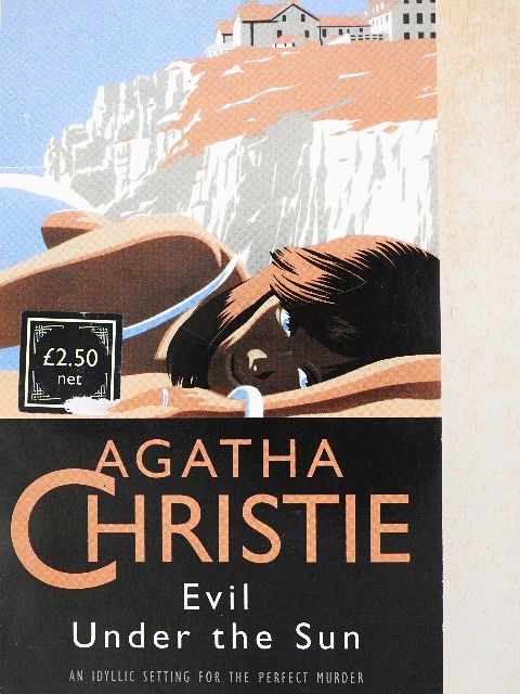 Agatha Christie - Evil under the Sun [antikvár]
