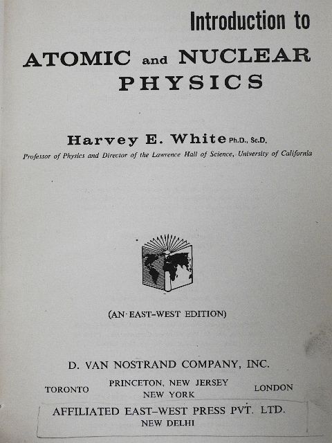 Harvey E. White - Introduction to atomic and nuclear physics [antikvár]