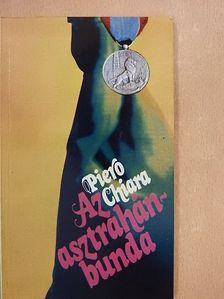 Piero Chiara - Az asztrahánbunda [antikvár]