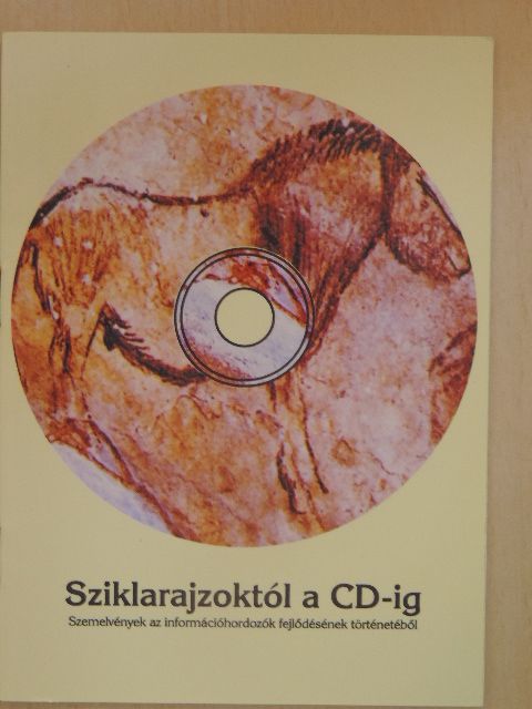 Varga Andrásné - Sziklarajzoktól a CD-ig [antikvár]