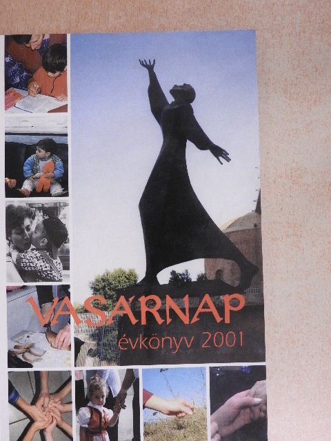 Fodor György - Vasárnap évkönyv 2001 [antikvár]