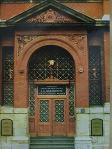 Semmelweis Orvostudományi Egyetem I. Számú Szülészeti és Nőgyógyászati Klinika Betegtájékoztató 1997-1998 [antikvár]