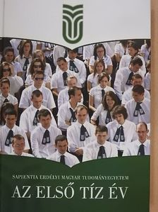 Az első tíz év [antikvár]