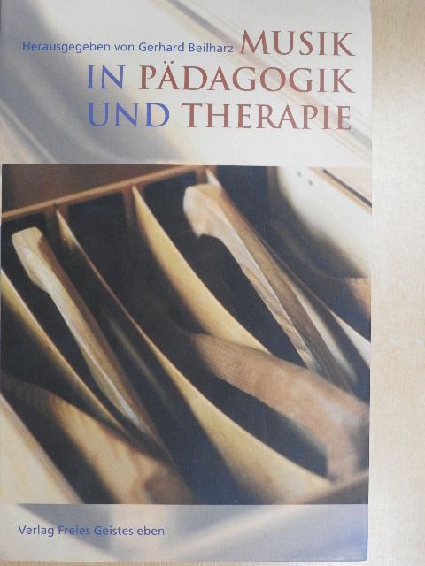 Christian Giersch - Musik in Pädagogik und Therapie [antikvár]