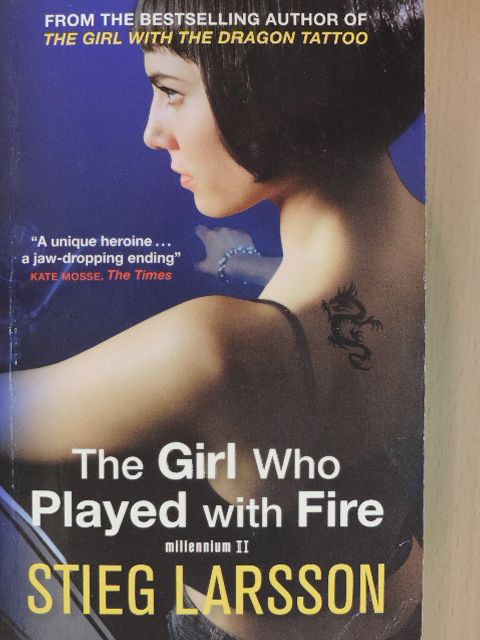 Stieg Larsson - The Girl who Played with Fire [antikvár]