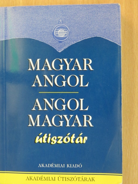 Magyar-angol/angol-magyar útiszótár [antikvár]